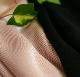 天然繊維シルク