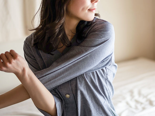 綿×麻（リネン）＋ストレッチ＝夏の上質快適素材