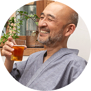 睡眠検定1級・睡眠健康指導士の上級資格を保有する、株式会社フレックス会長 熊坂雅之