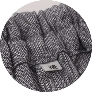 ズボンの「後」表示ネーム