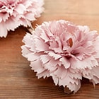 カーネーションブローチについて