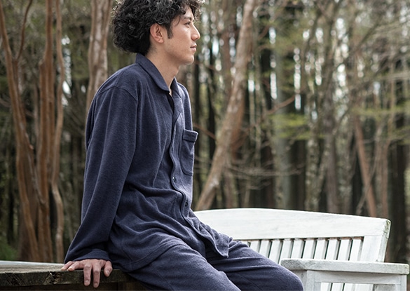 長袖・中厚のメンズパジャマ