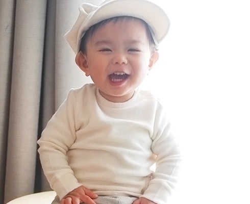 元気な男の子におしゃれな普段着を