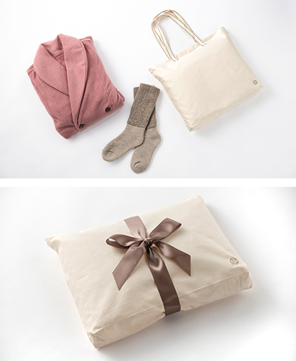 フリースルームガウンと厚手ウールソックスの商品ディティール