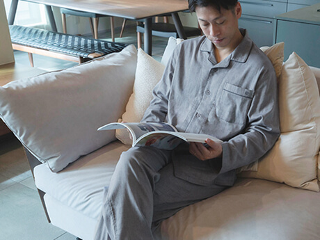 汗をかいてもさらり、湿気を逃がし、ガーゼのやわらかさで快適な眠りを1年中