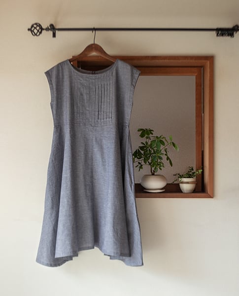 一枚あると何かと便利、綿と麻のいいとこ取りワンピース。