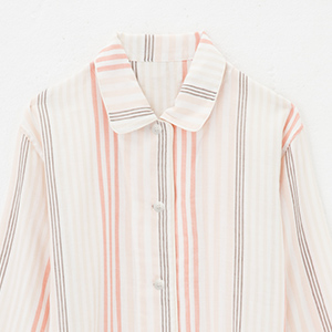 アプリコットピンク