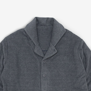 深く落ち着きのあるマチュアな趣の熟したダークグレー