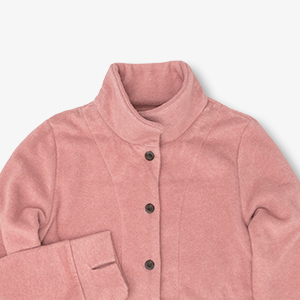 顔色が映える鮮やかなオレンジ系のワインレッド還暦など長寿のお祝いにも