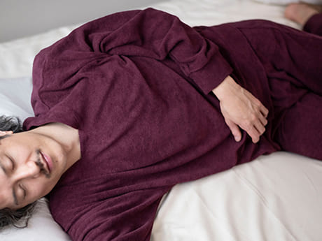 秋冬にぴったり、大人のためのスウェット風パイルパジャマ