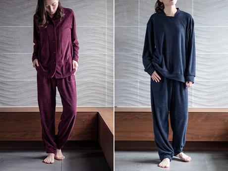 「前開き」と「かぶり」眠り方や過ごし方に合わせて選べる2つのタイプ