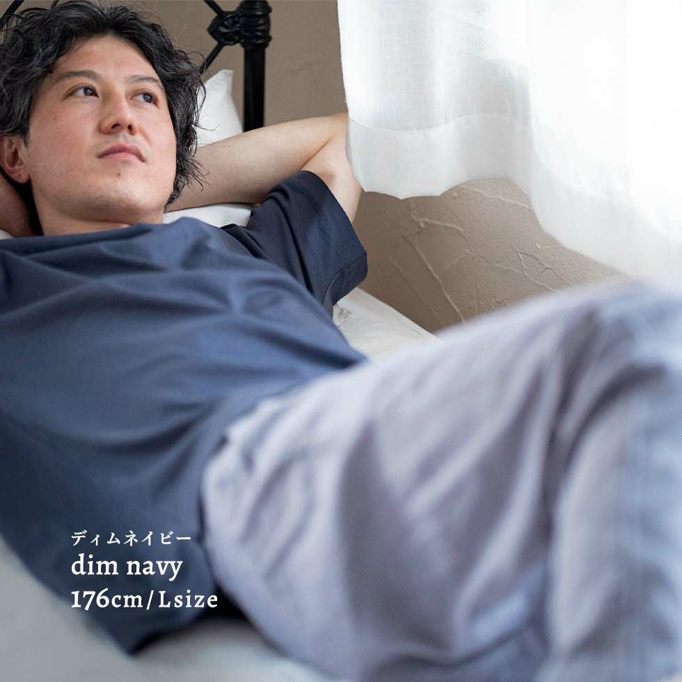 男性モデル身長：176cm Lサイズ×Lサイズ ディムネイビー着用
